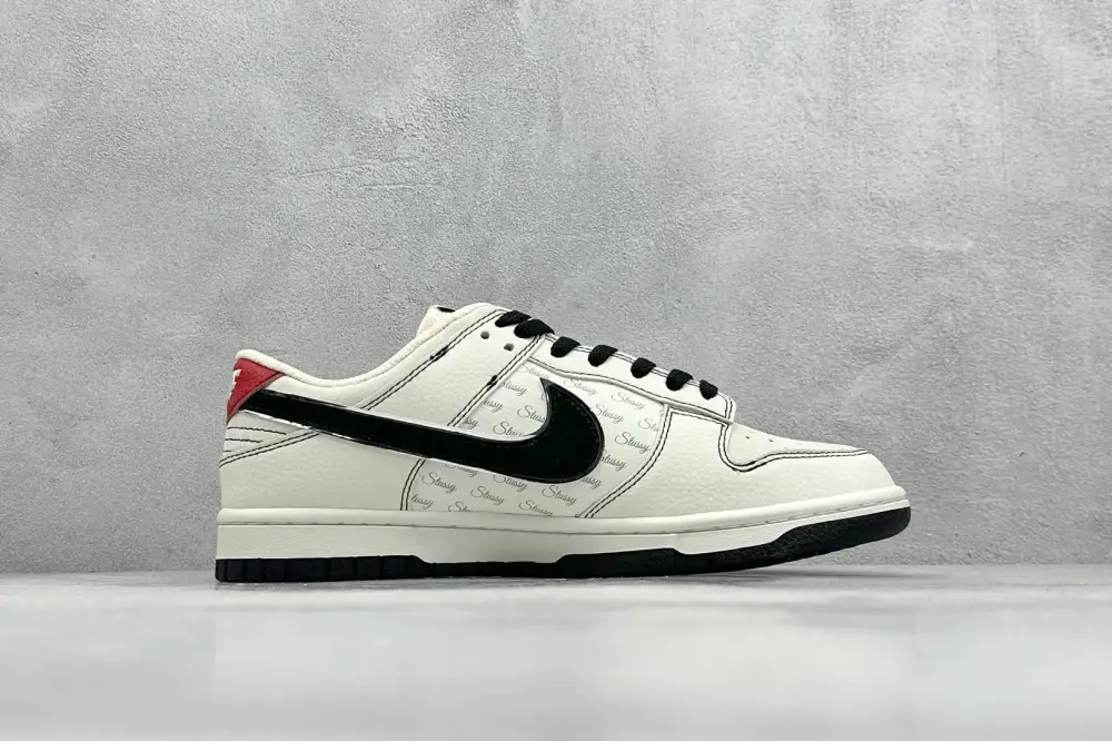 Nike SB Dunk Low x Stussy White Black Red – Nikes & Collection ZipUp 1586 
