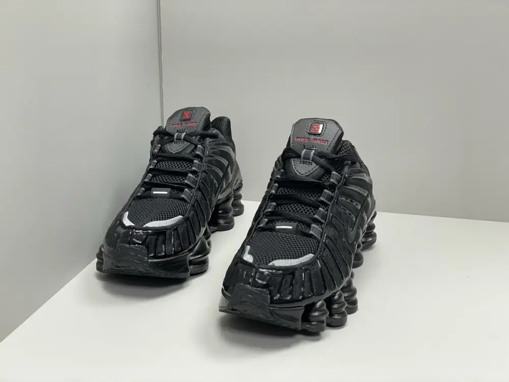 Sporty Nike Shox TL Black Low Running – Nike Edition 1665  AACF115