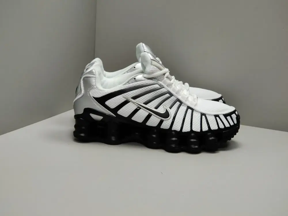 Nike Shox TL White Black Silver Sneakers Packable 1672  DAF289