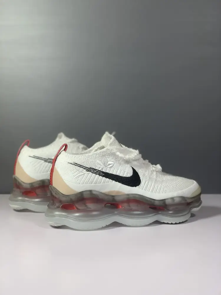 Nike VaporMax White Black Red Running – Nikes Lightweight 1367 