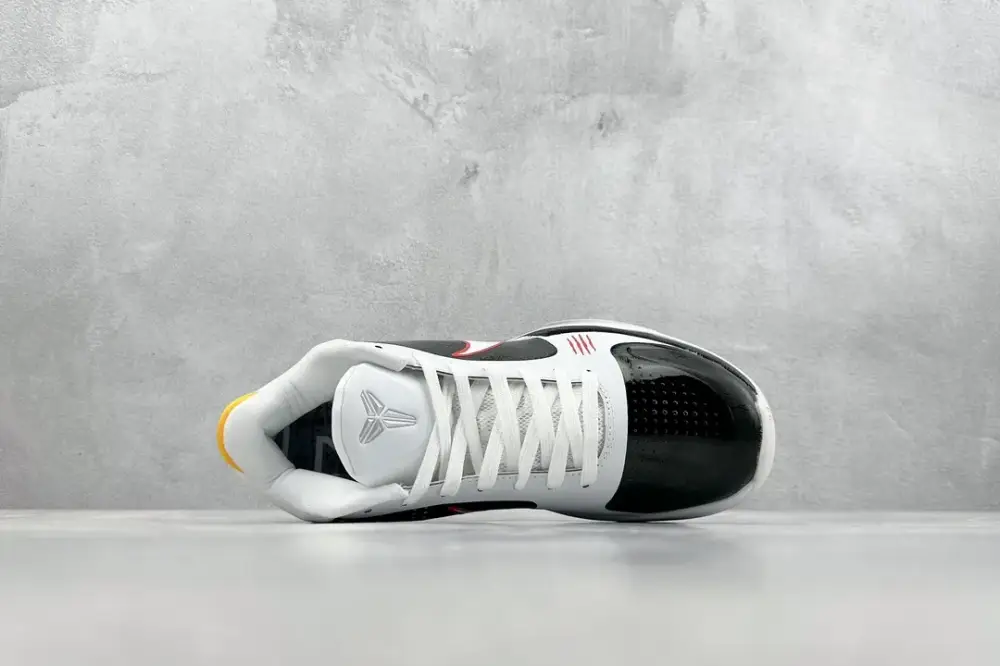 Nike Zoom Kobe ZK5 Retro Basketball – White Black Red Low-Top Nike Sneakers Refined 1495 