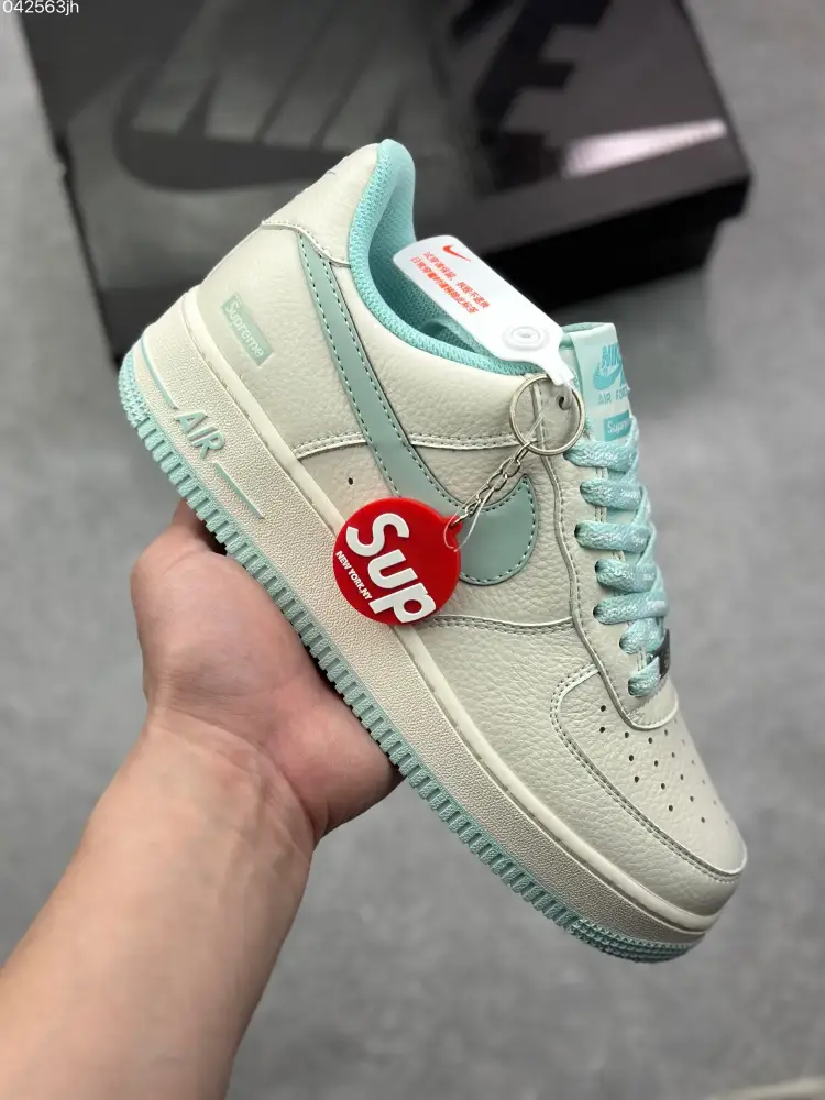 Nike x Supreme Air Force 1 07 Low 'Ice Blue' – Limited Edition Best Sneakers OnTrend 998 