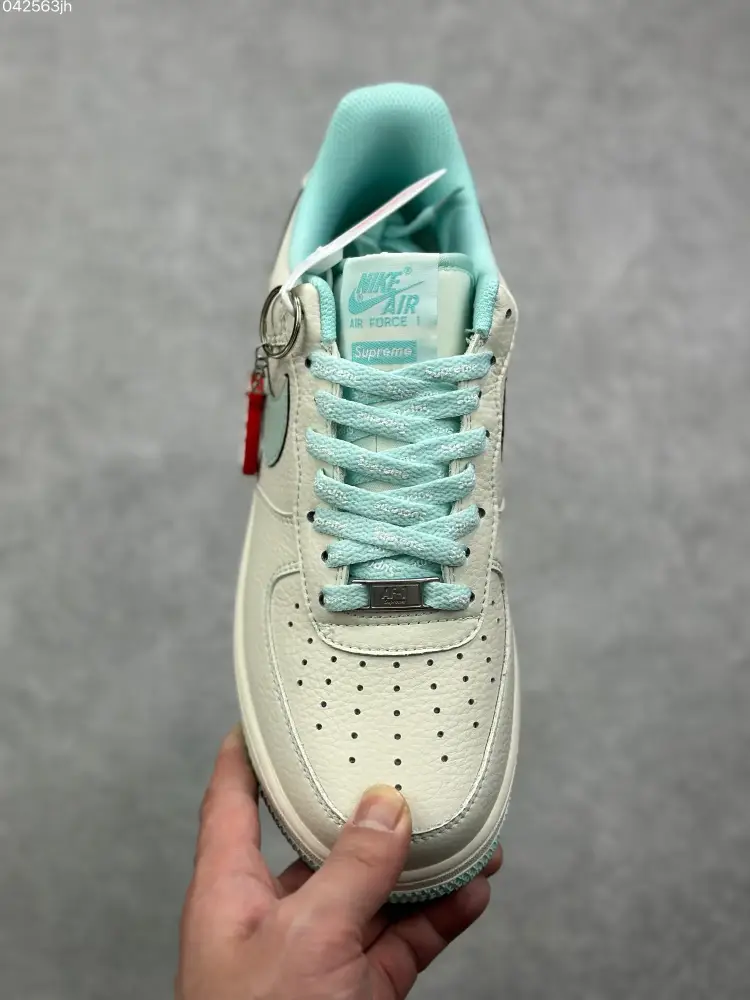 Nike x Supreme Air Force 1 07 Low 'Ice Blue' – Limited Edition Best Sneakers OnTrend 998 