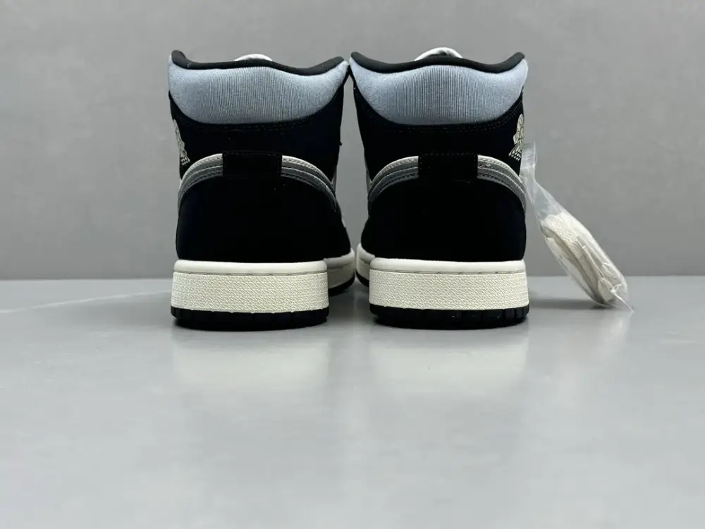 Pure Version 230 AJ1 Zhongbang Silk Count Black White High-Top Sneakers – Best Nike – Size 36-46 (Including Half Sizes Stretchable 1337 