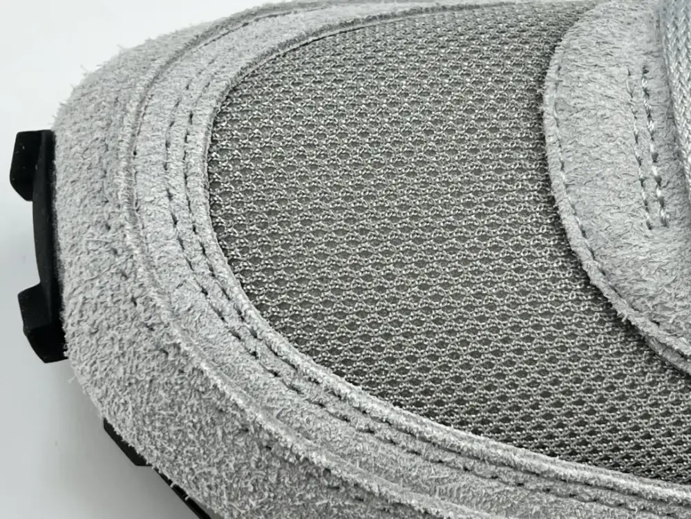 Lightweight SACAI x NIKE LDV Waffle Grey White Deconstructed Running – Premium Nike Edition with Design 1506 