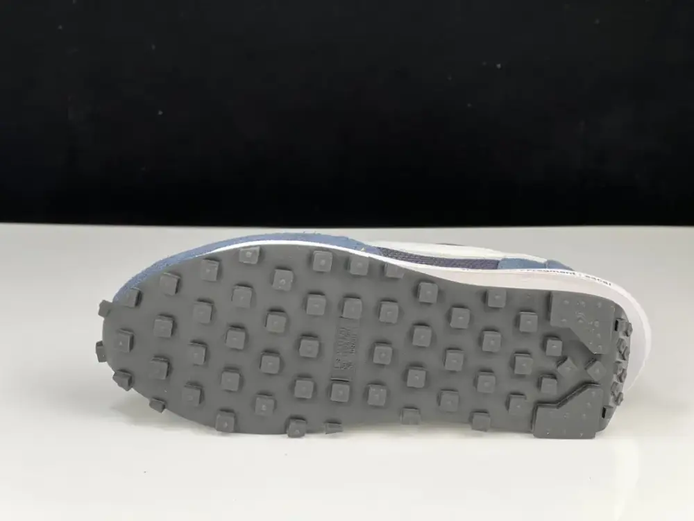 EyeCatching SACAI x NIKE LDV Waffle Navy Blue White Deconstructed Running – Nike Edition 1508 