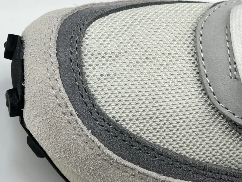 Youthful SACAI x Nike LDV Waffle Grey White Deconstructed Running – Nike Edition with Design 1512 
