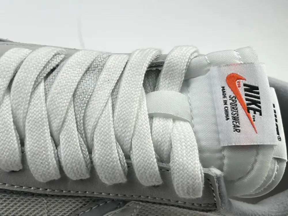 Youthful SACAI x Nike LDV Waffle Grey White Deconstructed Running – Nike Edition with Design 1512 