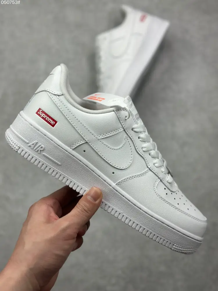 Trendsetting Supreme x Nike Air Force 1 '07 Low All-White Custom Leather Sneakers – Best Sneakers & 993 