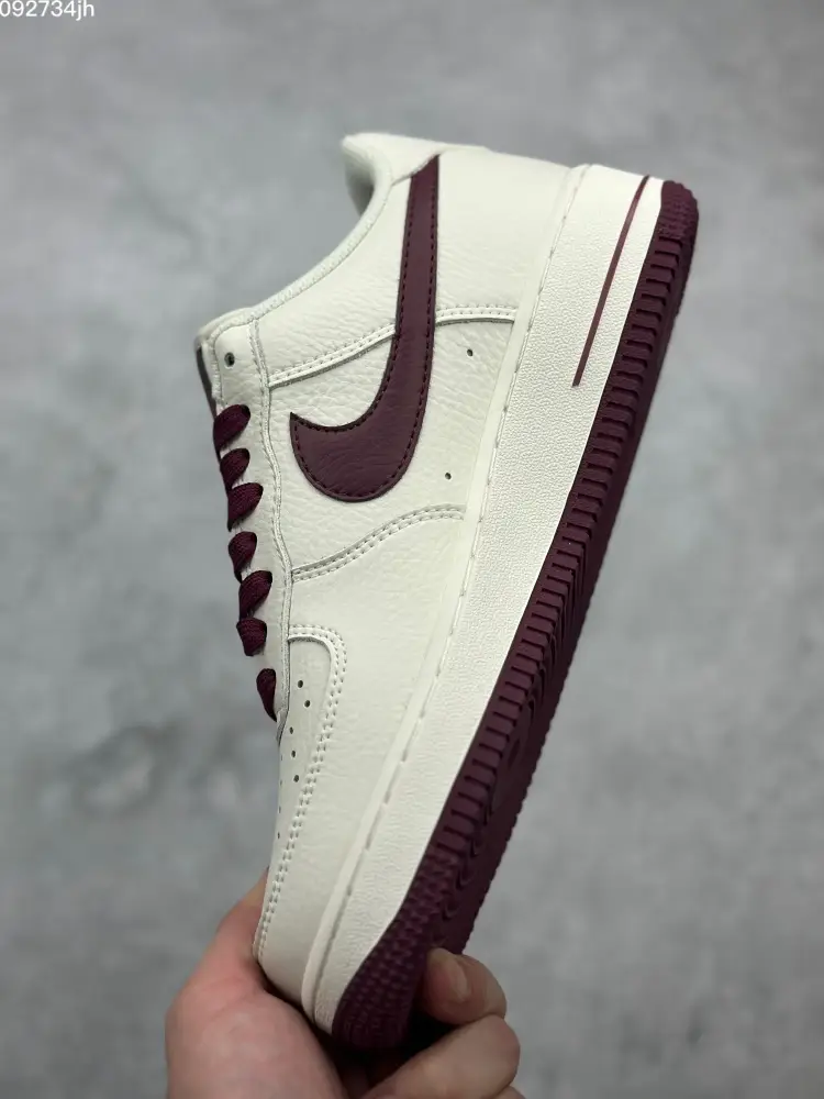 Supreme x The North Face x Nike Air Force 1 Low 'Sake Red' – Limited Edition Top Sneakers Casual 1028 