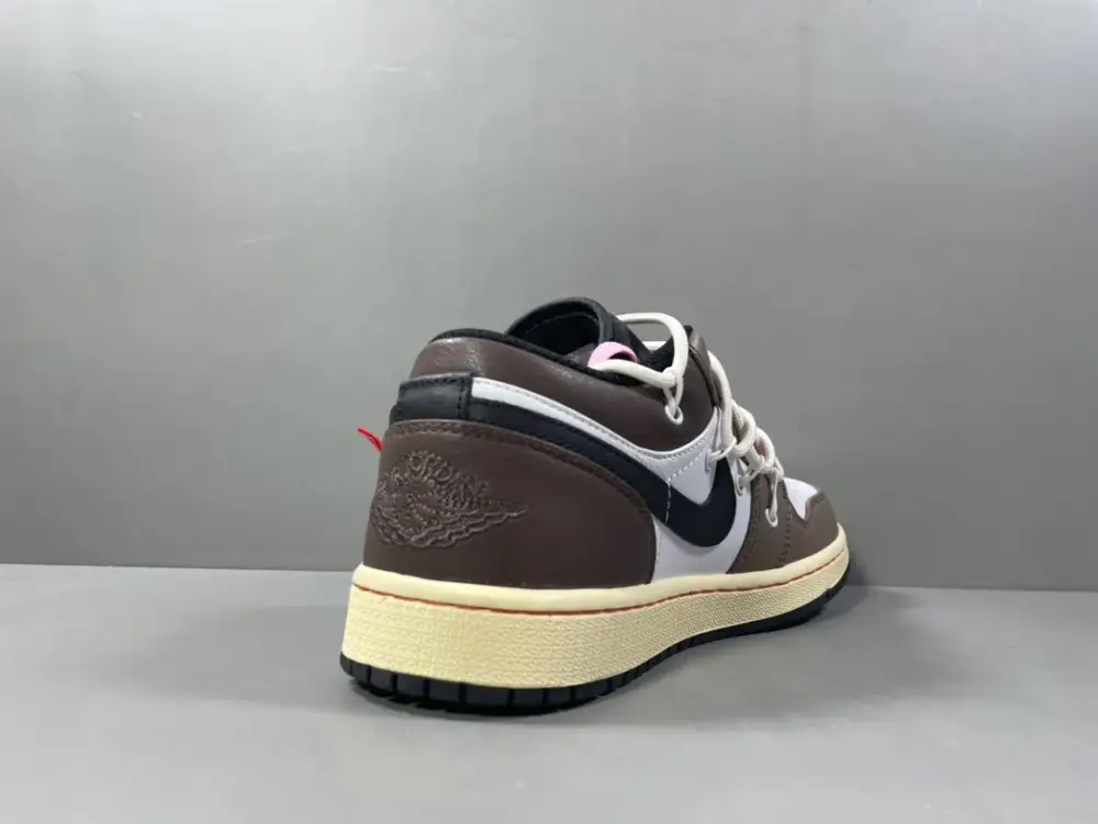 Travis Scott x Air Jordan 1 Low Mocha – Men's Basketball with Top and Best Sneakers, Sizes 36-46 (Including Half Sizes Premium 1258 