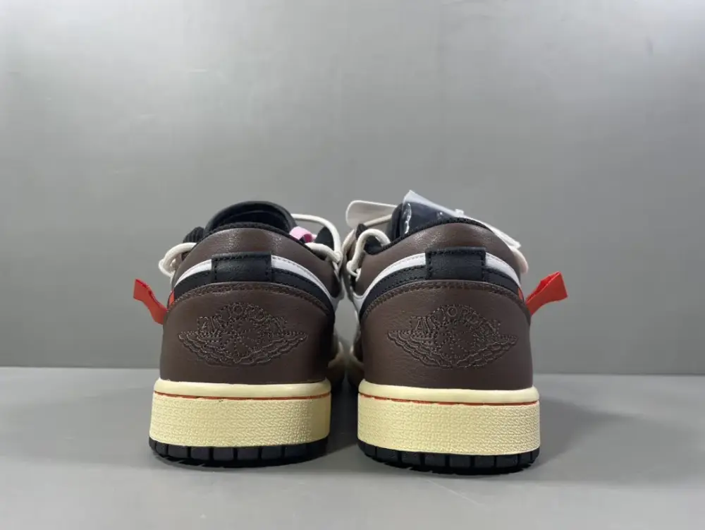 Travis Scott x Air Jordan 1 Low Mocha – Men's Basketball with Top and Best Sneakers, Sizes 36-46 (Including Half Sizes Premium 1258 