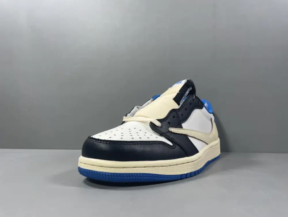 Travis Scott x Air Jordan 1 Low OG SP 