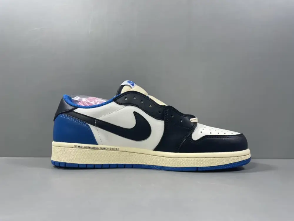 Travis Scott x Air Jordan 1 Low OG SP 