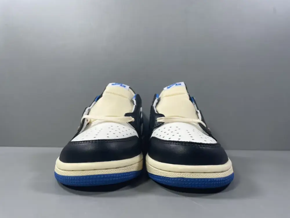 Travis Scott x Air Jordan 1 Low OG SP 