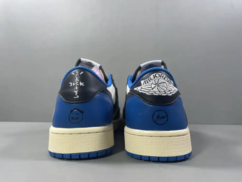 Travis Scott x Air Jordan 1 Low OG SP 
