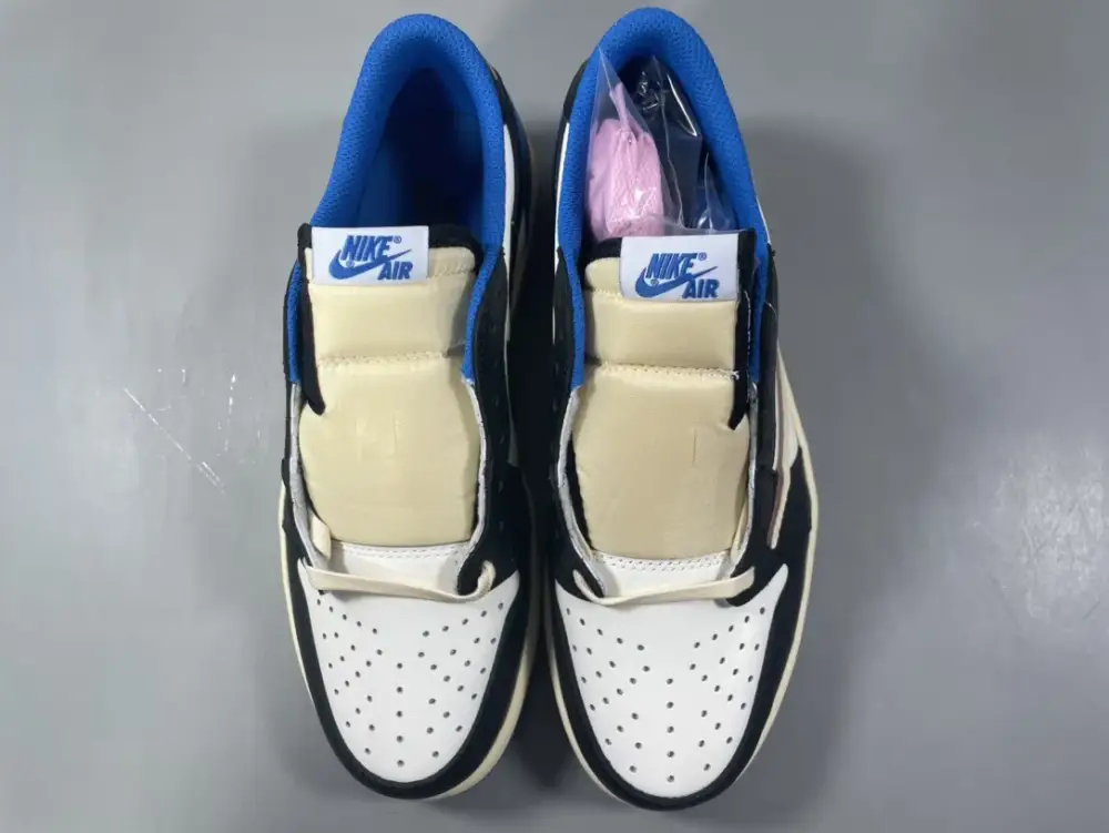 Travis Scott x Air Jordan 1 Low OG SP 