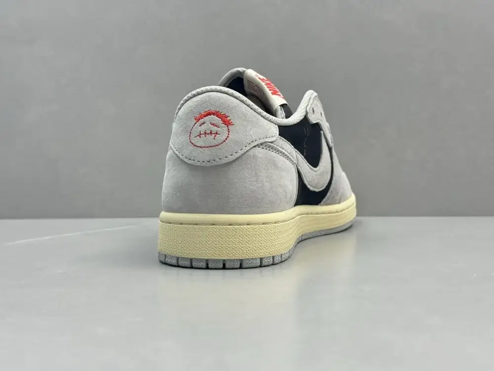 Travis Scott x Air Jordan 1 Low OG SP 