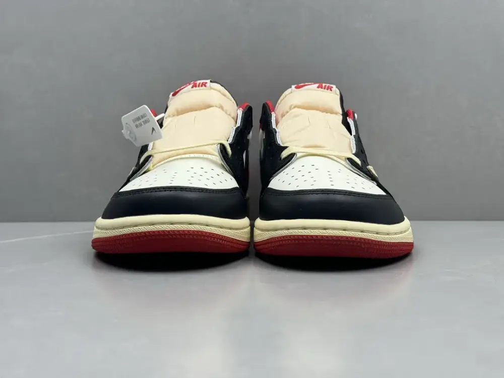 TechFriendly Travis Scott x Air Jordan 1 Low Reverse Mocha – White Red Black – Authentic Version with Top and Best Sneakers Quality 1262 