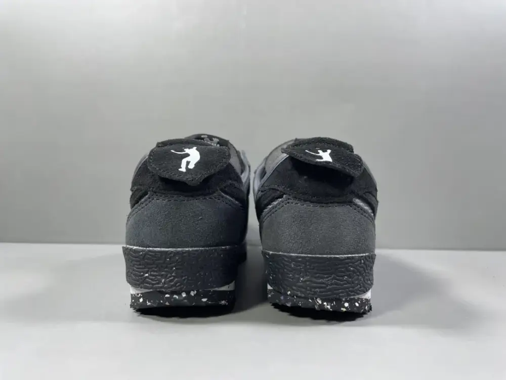Comfortable Union x Nike Cortez 50th Dark Green Grey Nikes 1530 