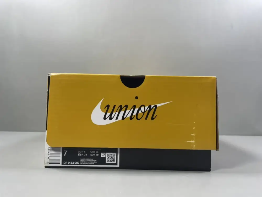 Union x Nike Cortez Black Grey Sneaker – and Nike Seasonal 1529 
