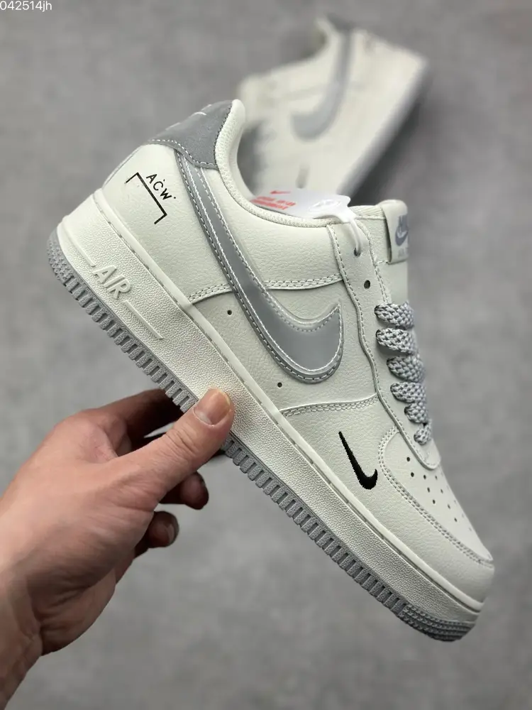 Vlone x Nike Air Force 1 '07 Low Cream Black Sneakers for Men – Premium with High Quality Design Packable 1076 