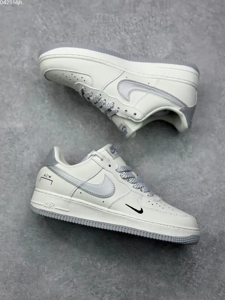 Vlone x Nike Air Force 1 '07 Low Cream Black Sneakers for Men – Premium with High Quality Design Packable 1076 