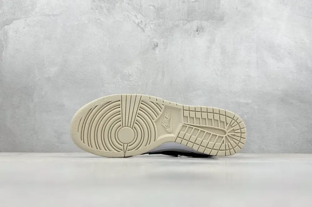 Seasonal YC NK Dunk Low Palace Dragon Well Tea – Nikes & 1602 