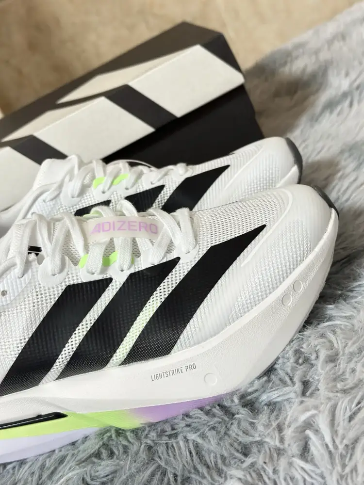 Classic adidas Adizero Boston 13 White Black Running 492 