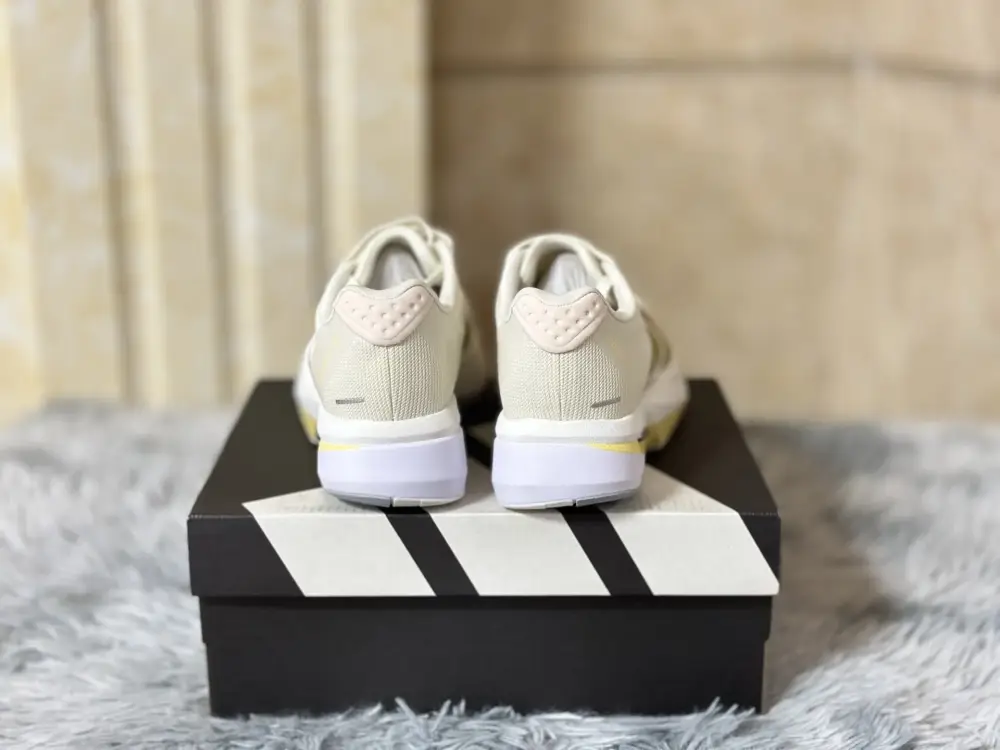 Premium adidas Adizero Boston 13 White Yellow Running 497  EBACB282