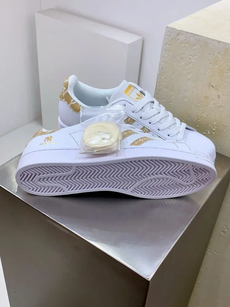 Fashionable adidas Gazelle Indoor W MLB White Gold – Adidas 511  CABC151