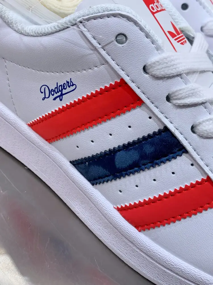 adidas Gazelle Indoor White Red Blue Low – SportInspired 515 