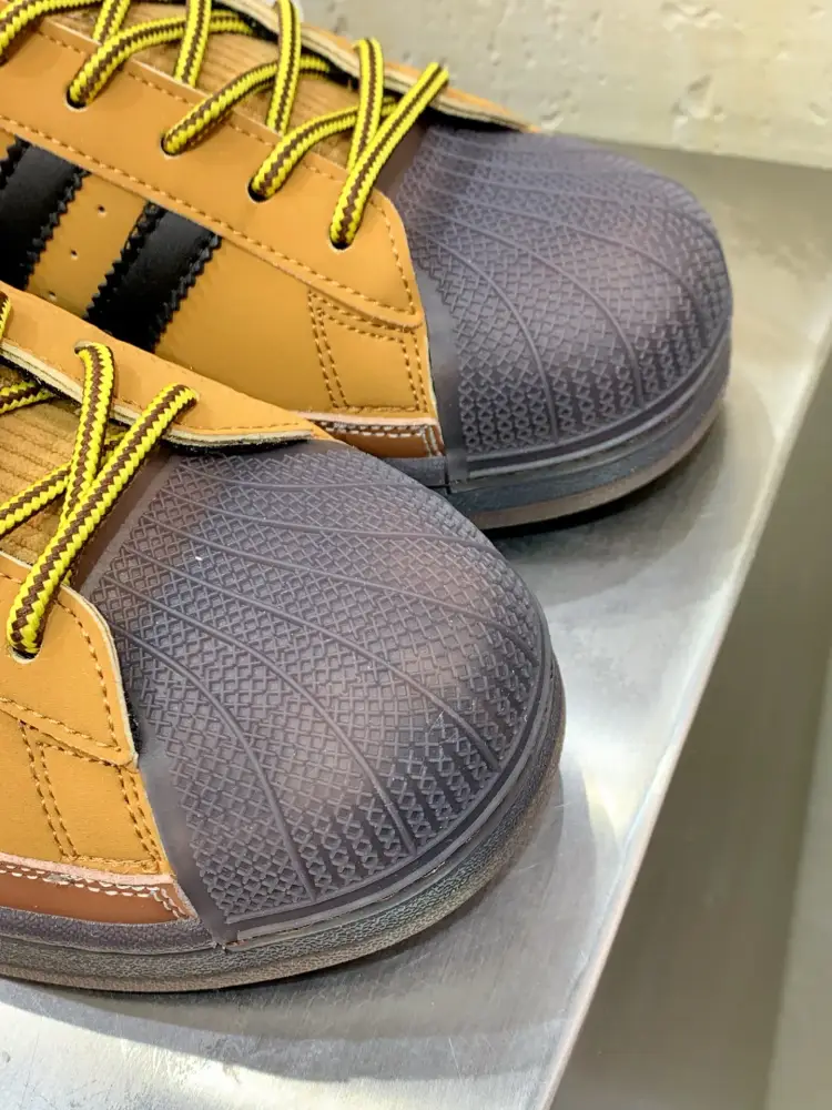 MoistureWicking adidas Originals Superstar 2 Brown – Edition 523 