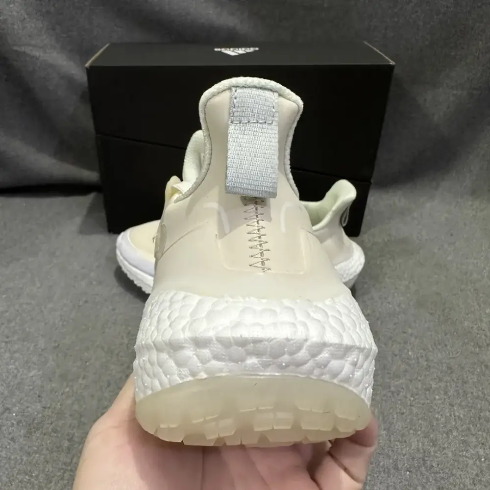 Sporty adidas Ultraboost 21 Wheat Running – Adidas Collection 570 