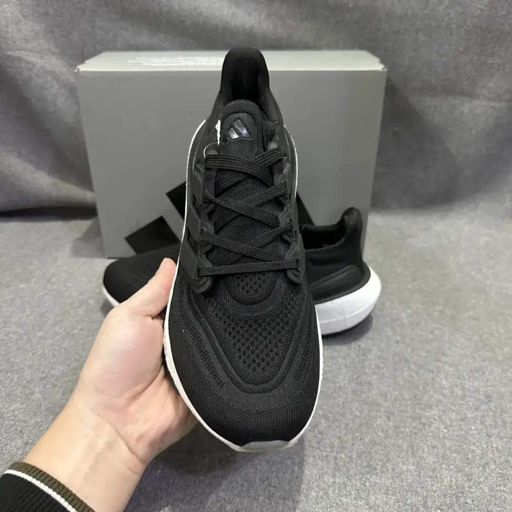 Flexible adidas Ultraboost 23 Light Black White Running – Adidas Edition 577 