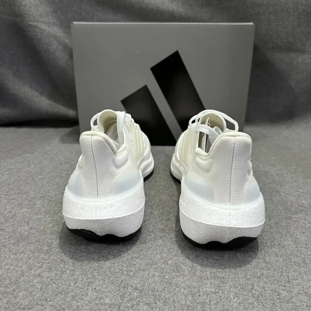 adidas Ultraboost 23 Light White Running – Adidas Edition TimelessDesign 580  DCD198