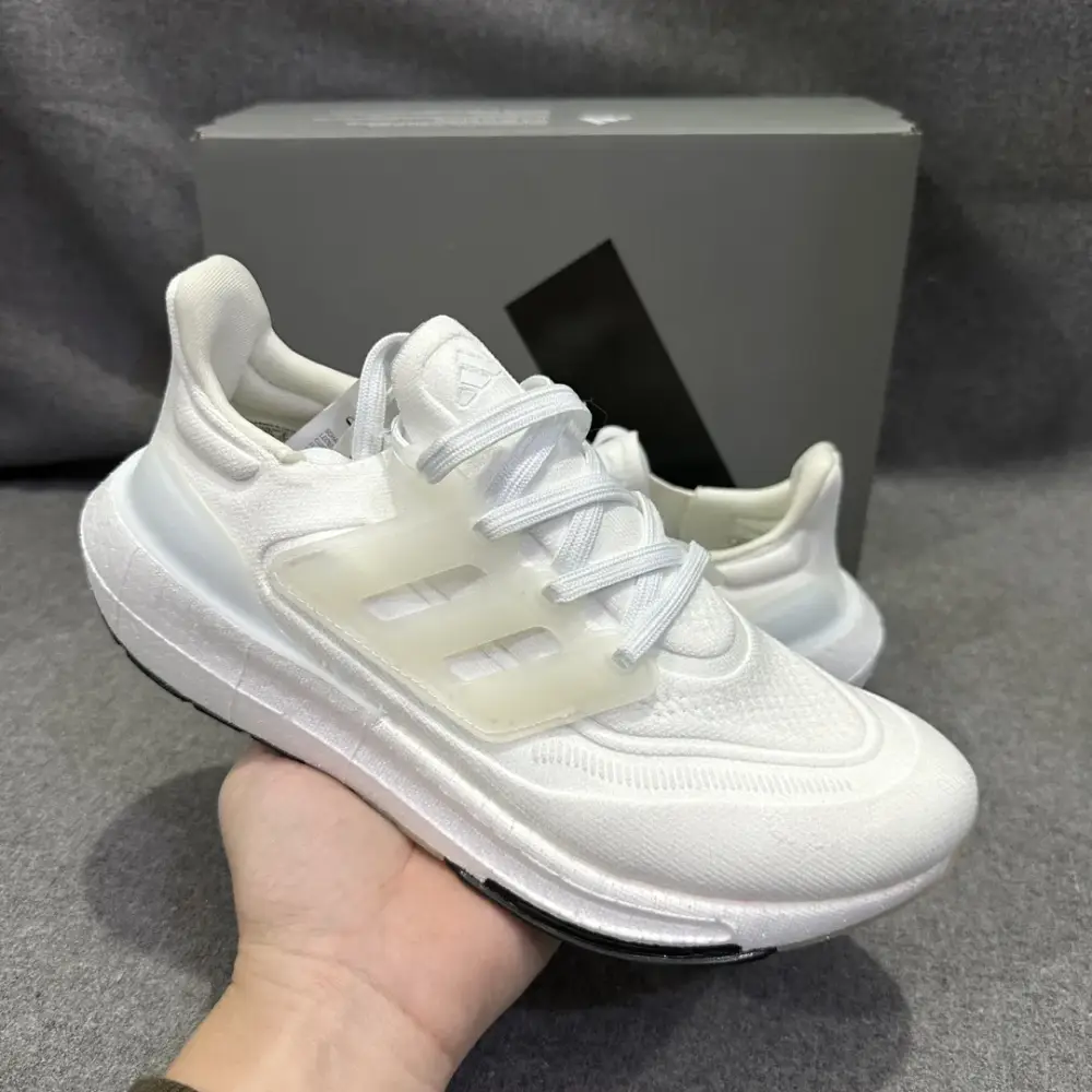 adidas Ultraboost 23 Light White Running – Adidas Edition TimelessDesign 580  DCD198